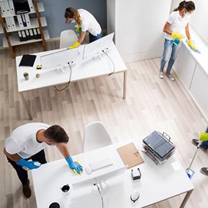 Основно почистване на офиси